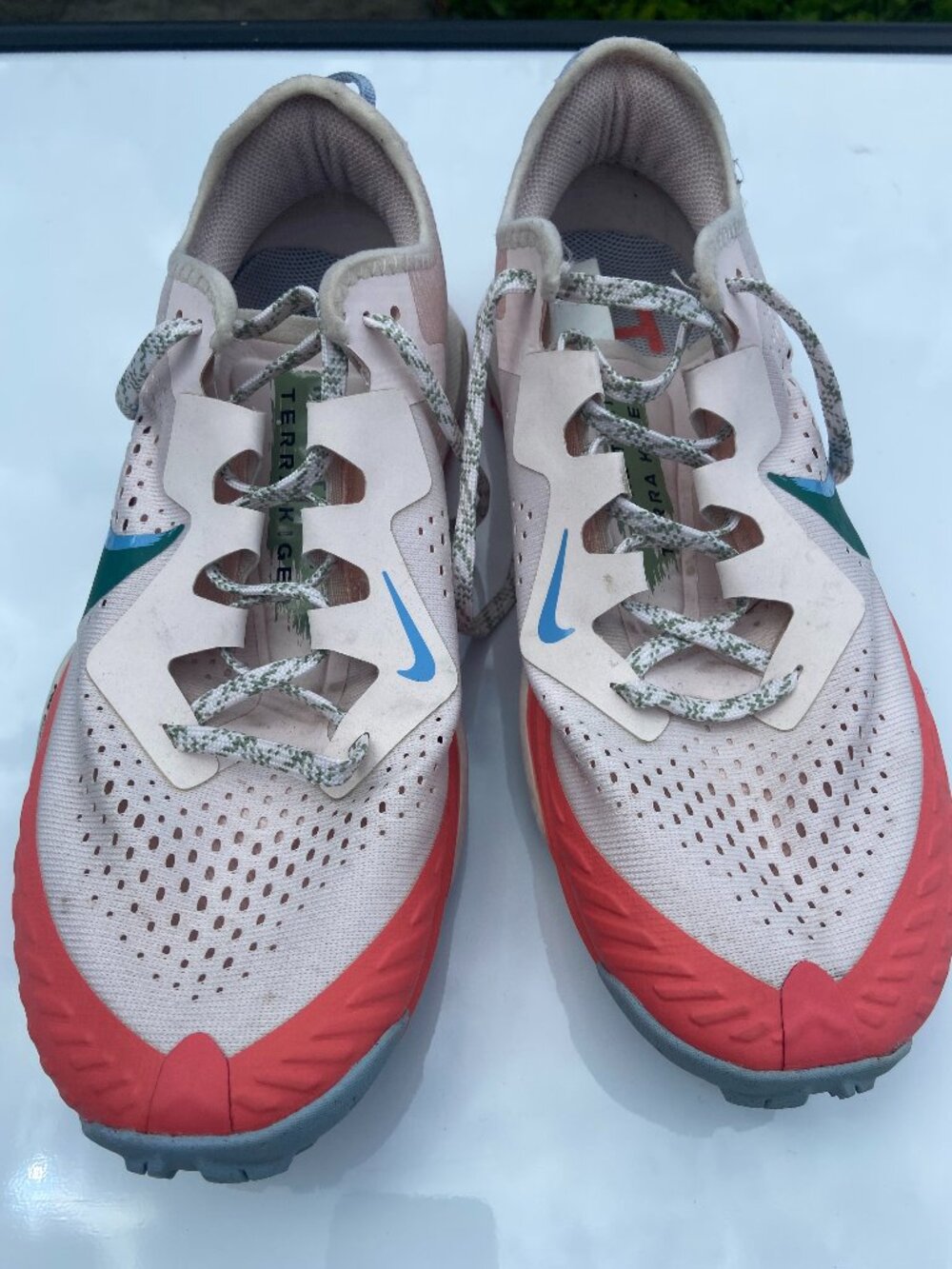 Nike Air Zoom Terra Kiger Trail Running Shoes White Red Green Men's Size 9.5